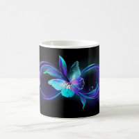 Infinité brillante avec papillon magique