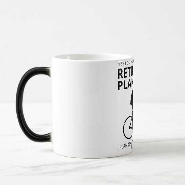 Mug Magic Je prévois de faire du vélo à ma retraite (Gauche)