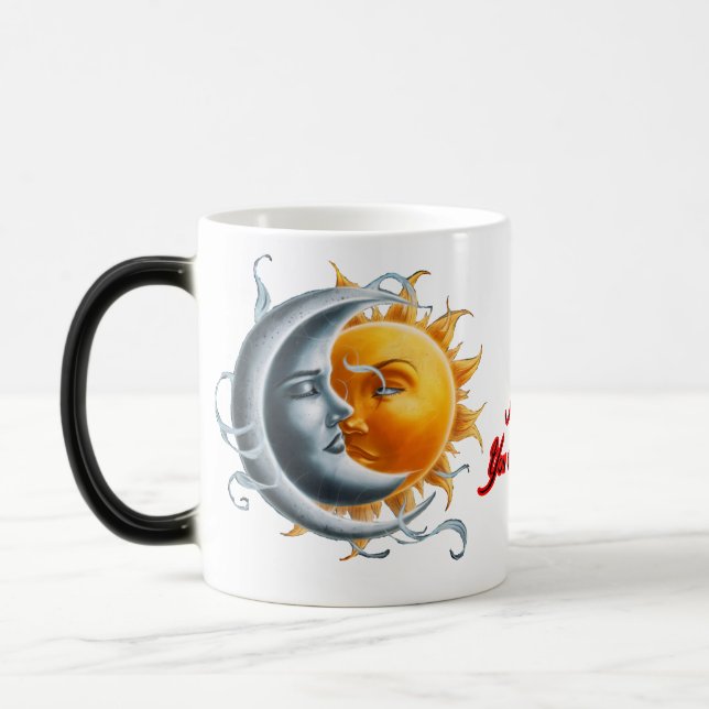 Mug Magic La Lune et le Soleil tombant dans l'amour sur un b (Gauche)