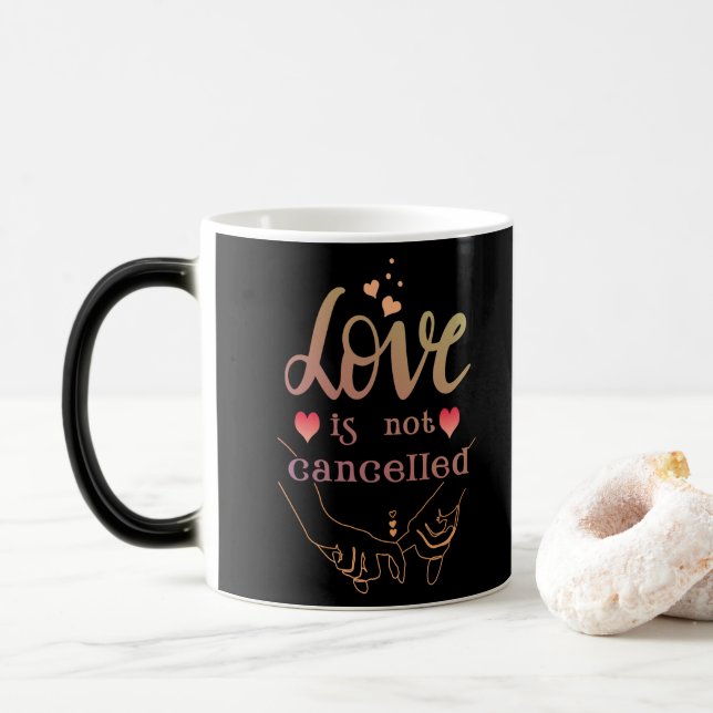 Mug Magic L'amour n'est pas annulé (Avec donut)