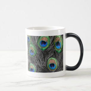 Mug Magic Le paon noir et blanc fait varier le pas de la