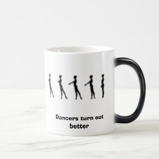 Mug Magic le tendu de battement, danseurs s'avèrent mieux