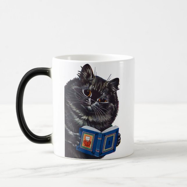 Mug Magic Lecture d'un livre par un chat, Louis Wain (Gauche)