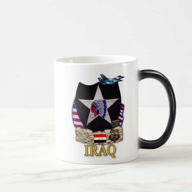 Mug Magic les 2èmes vétérans Irak de division d'infanterie (Droite)