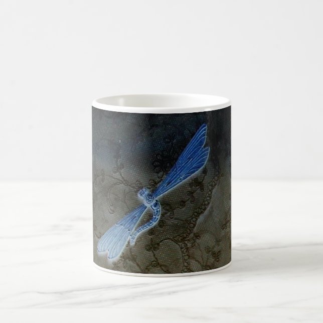 Mug Magic Libellule sur la dentelle (Centre)