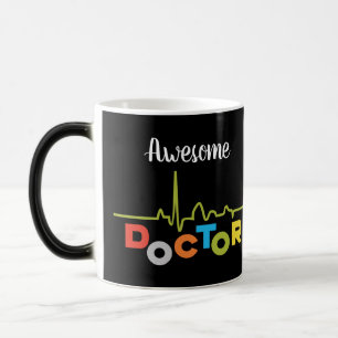 Mug Magic Magnifique Docteur Colorful Lettres sur Noir