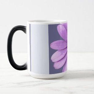 Mug Magic motif rayé avec marguerites violettes