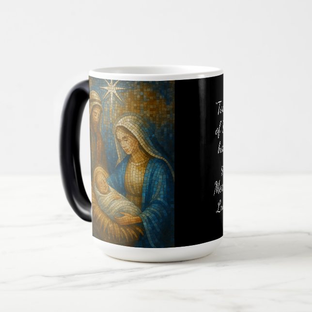 Mug Magic Nativity Stained Glass Mosaic | Holy Family  (Devant gauche)