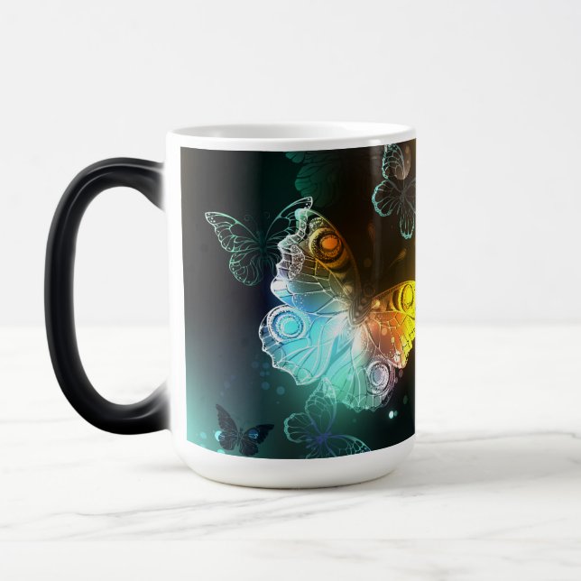 Mug Magic Papillon lumineux et papillons de nuit (Gauche)