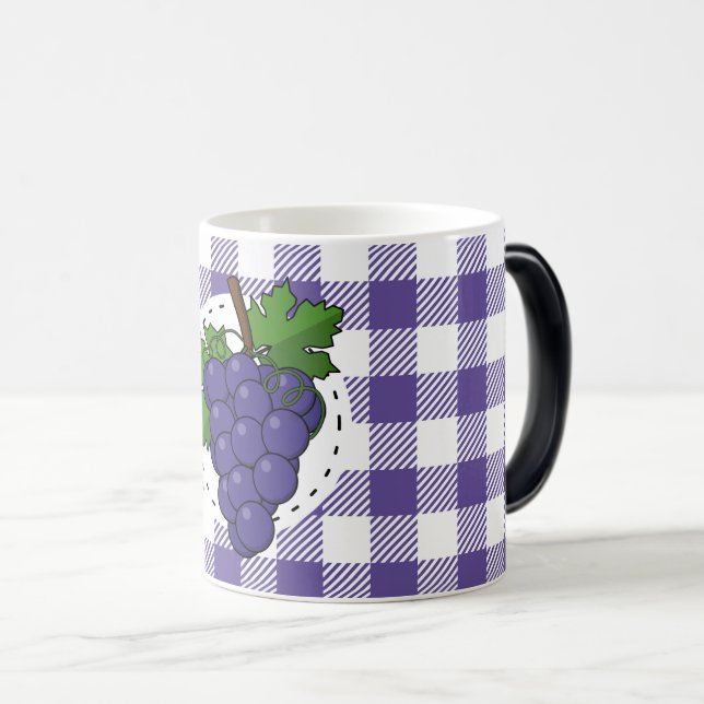 Mug Magic Raisins sur Plaid violet blanc (Devant droit)