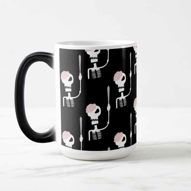 Mug Magic Squelette d'Halloween avec épée (Gauche)