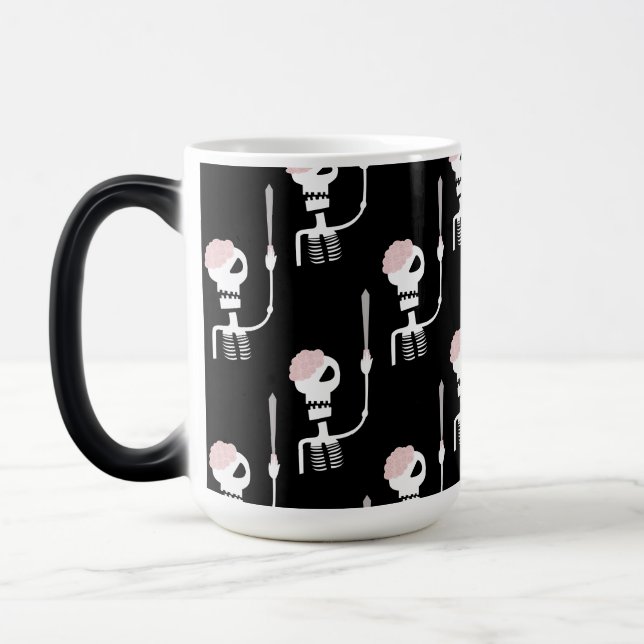 Mug Magic Squelette d'Halloween avec une épée  (Gauche)