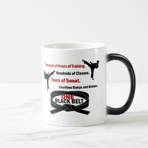 Mug Magic T-SHIRTS et HABILLEMENT d'UN KARATÉ de la ceintur
