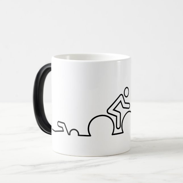 Mug Magic Triathlon. Natation, cyclisme et course. (Devant gauche)