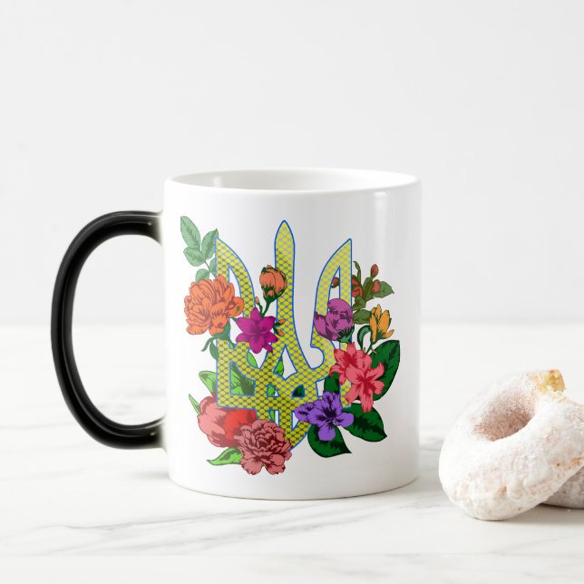 Mug Magic trident tryzub de l'héraldique ukrainienne fleurs  (Avec donut)