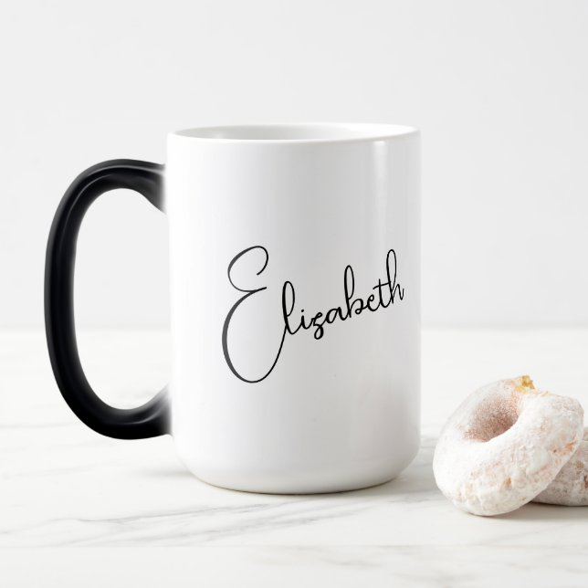 Mug Magic Typographie Personnalisée Nom Moderne Noir Et Blan (Avec donut)