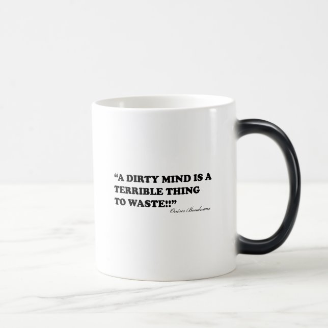 Mug Magic Un esprit sale est une chose terrible à gaspiller (Droite)
