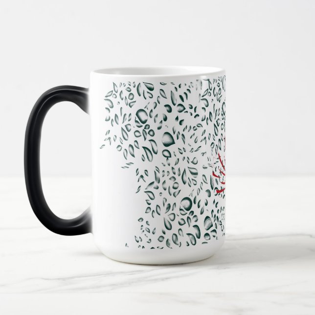 Mug Magic une fleur rouge sur un arrière - plan noir (Gauche)