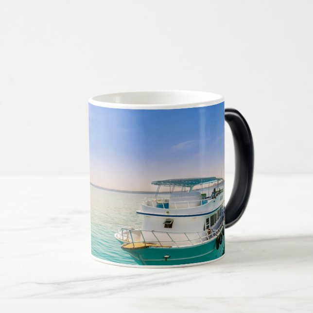Mug Magic Yacht Cruises Bateau Ocean Travel Sailing Adventur (Devant droit)