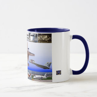Mug Magie de collage d'avion de vol