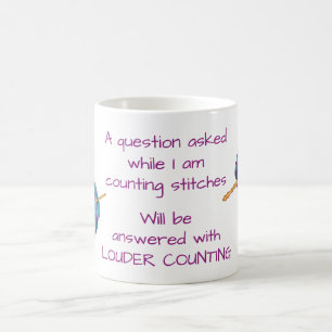 Mug Mailles comptées, humour crochet, avec votre nom