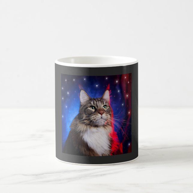 Mug Maine Coon Cat With Red White Blue Aura And Stars (Centre)
