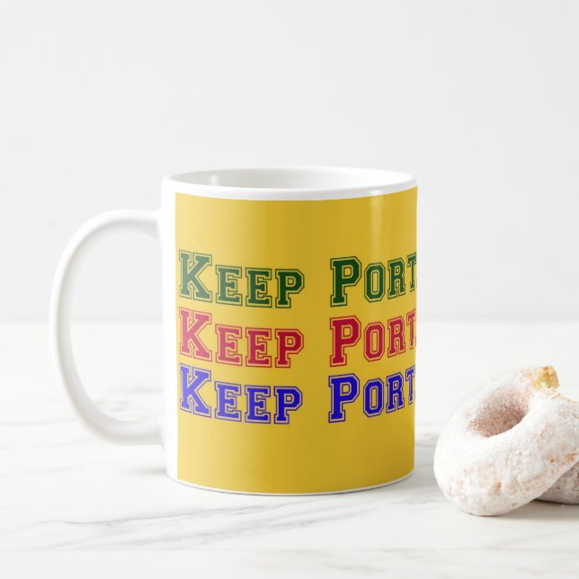 Mug Maintenez Portland étrange (Avec donut)