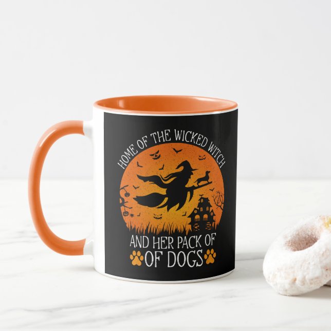 Mug Maison de la sorcière méchante et de sa meute de c (Avec donut)