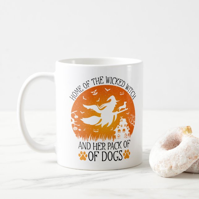 Mug Maison de la sorcière méchante et de sa meute de c (Avec donut)