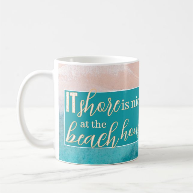 Mug Maison de plage Pun Élégant Script Nom de famille  (Gauche)