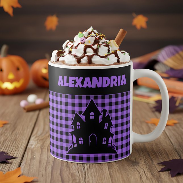 Mug Maison hantée Halloween Nom à carreaux violets et  (Créateur téléchargé)