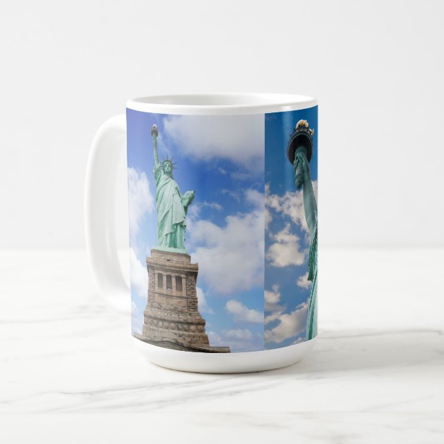 Mug Majestueuse Lady Liberty, Statue de la Liberté (Devant gauche)
