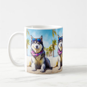 Mug Malamute d'Alaska sur la plage, cadeau d'été