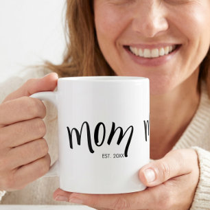 Mug Maman a créé une année personnalisée élégante