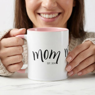 Mug Maman a établi une année personnalisée élégante