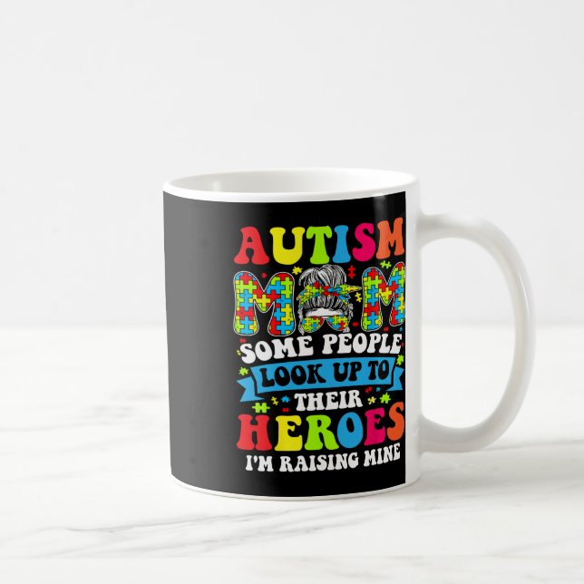 Mug Maman autiste élevant un héros Groovy Bun désordon (Droite)