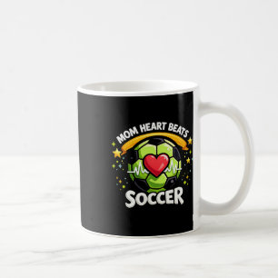 Mug Maman bat des coeurs de football