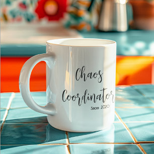 Mug Maman coordinatrice de chaos année personnalisée