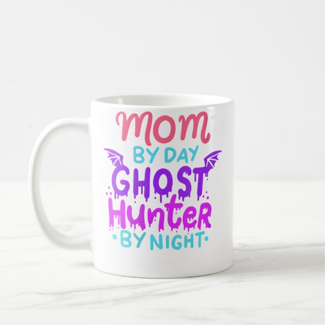 Mug Maman féminine au jour - Chasseuse de fantômes la  (Gauche)