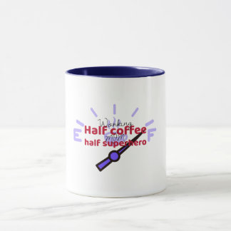 Mug Maman qui travaille moitié café moitié super-héroï