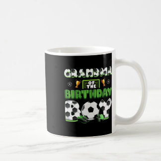 Mug Mamie du groupe de football du garçon d'anniversai