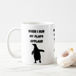 Mug manchot applaudit de manière inappropriée embarras