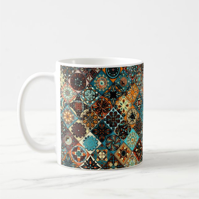 Mug Mandala à fleurs ethniques sans couture motif. M c (Gauche)