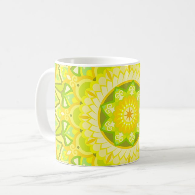 Mug Mandala de printemps vert jaune floral bohème (Devant gauche)