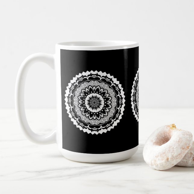Mug Mandala Floral Noir Et Blanc (Avec donut)