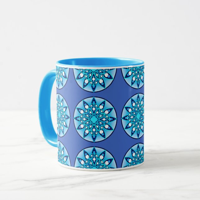 Mug Mandala motif en bleu turquoise, cobalt & blanc (Devant gauche)