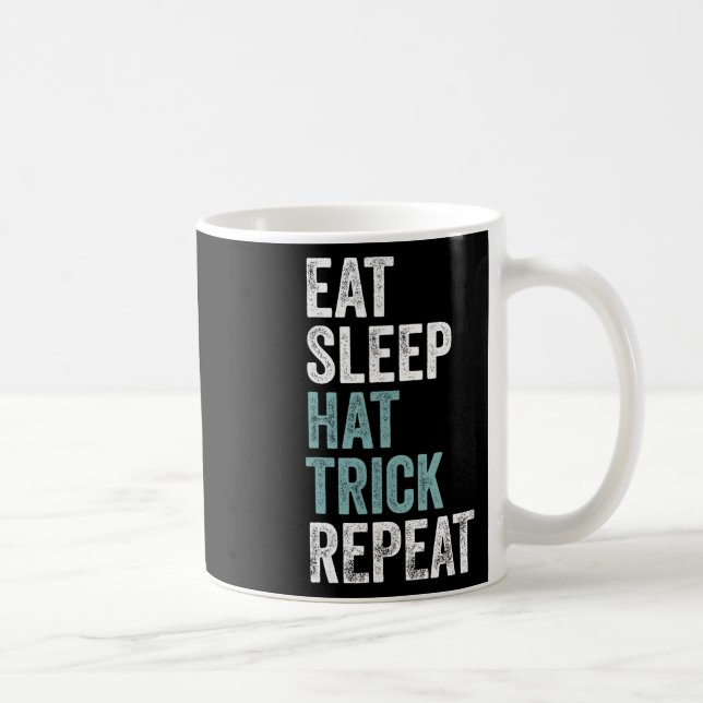 Mug Manger Dormir Coup du Chapeau Répéter Drôle Footba (Droite)