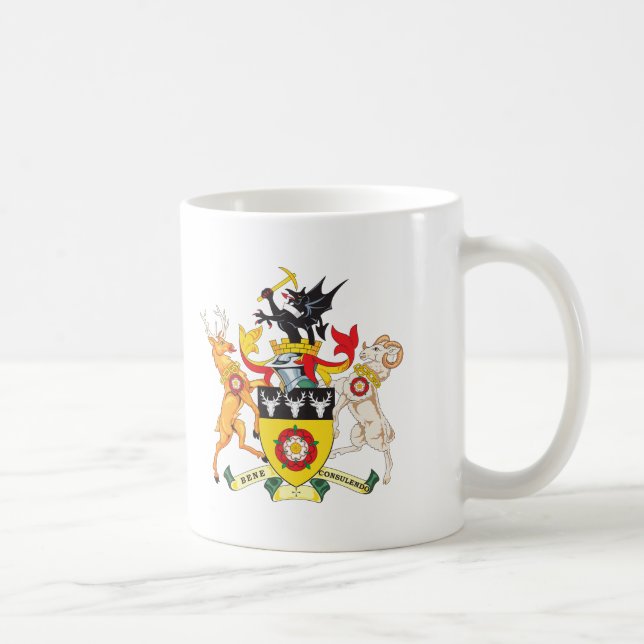Mug Manteau de Derbyshire des bras (Droite)