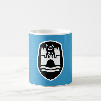 Mug Manteau de Wolfsbourg des bras (blanc noir)