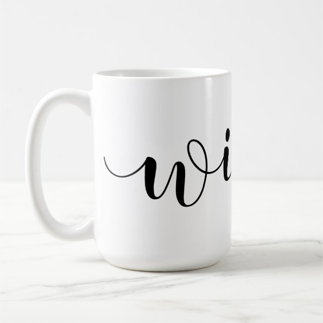 Mug Manuscrit manuscrit enveloppant de "Wifey" (Gauche)